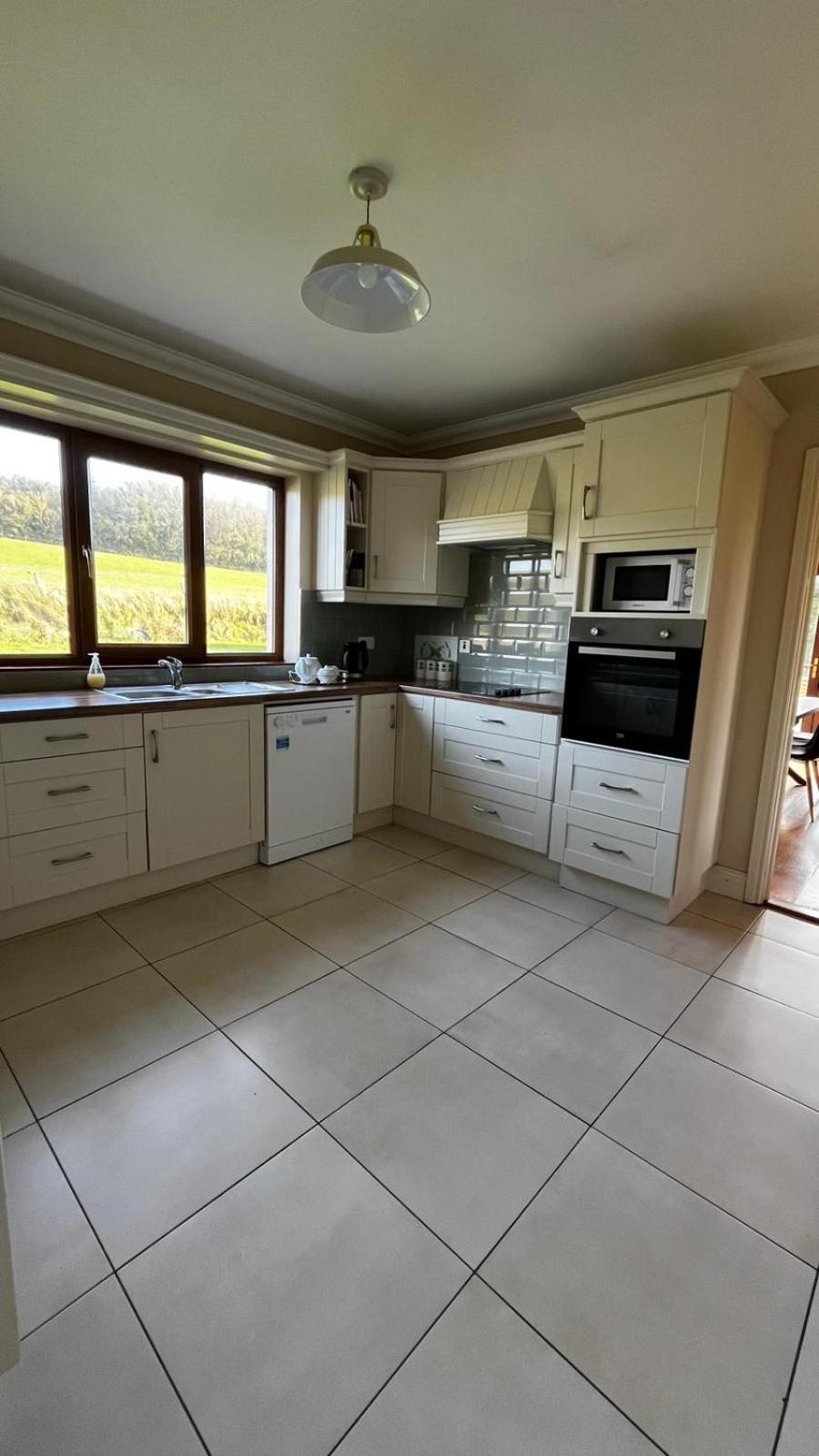 Barr An Chnoic Holiday Lettings Tipperary Exteriör bild