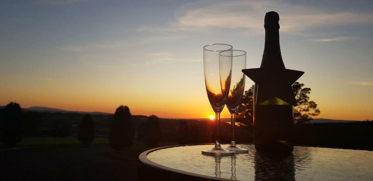 Barr An Chnoic Holiday Lettings Tipperary Exteriör bild